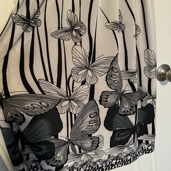 Black and white sundress - Picture 4 of 5